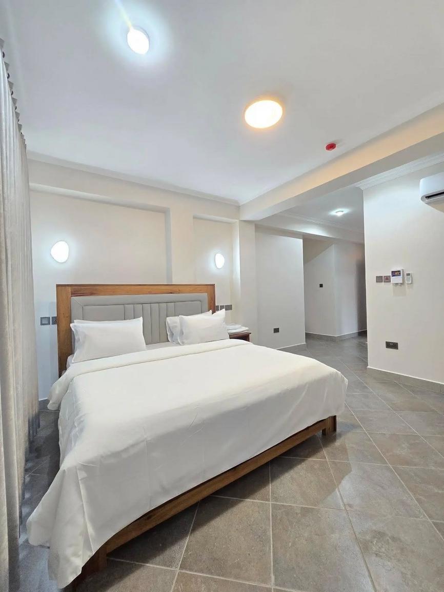 media -2