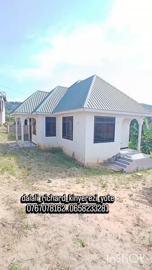 Nyumba ya vyumba vitatu inapangishwa Tabata Kinyerezi Kifuru, Dar Es Salaam Nyumba ya vyumba vitatu inapangishwa Tabata Kinyerezi Kifuru, Dar Es Salaam