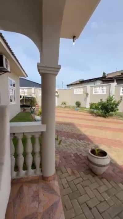 Nyumba/Apartment ya vyumba vitatu inapangishwa Kunduchi, Dar Es Salaam