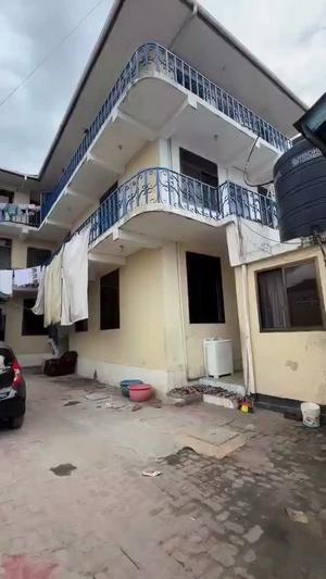 Apartment ya vyumba vitatu inapangishwa Mwananyamala B, Dar Es Salaam Apartment ya vyumba vitatu inapangishwa Mwananyamala B, Dar Es Salaam