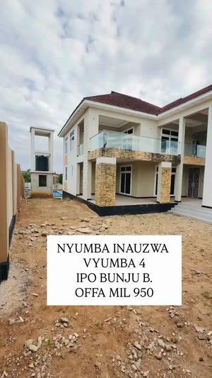 5 Bedrooms House for Sale in Bunju B, Dar Es Salaam (1600 sqm) 5 Bedrooms House for Sale in Bunju B, Dar Es Salaam (1600 sqm)
