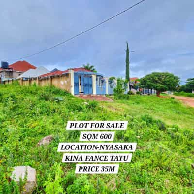 Kiwanja kinauzwa Nyasaka, Mwanza