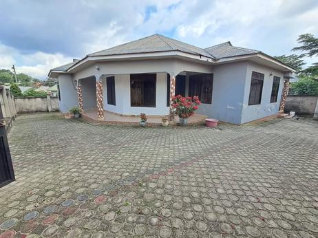 Nyumba ya vyumba vitatu inapangishwa Mbezi Mwisho, Dar Es Salaam Nyumba ya vyumba vitatu inapangishwa Mbezi Mwisho, Dar Es Salaam