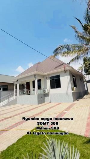 Nyumba ya vyumba vitatu inauzwa Tegeta Namanga, Dar Es Salaam (500 sqm) Nyumba ya vyumba vitatu inauzwa Tegeta Namanga, Dar Es Salaam (500 sqm)