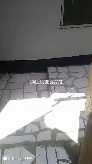 Duka linapangishwa Magomeni, Dar Es Salaam