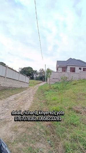 Plot for sale in Kinyerezi Mbuyuni, Dar Es Salaam sqm 1000 Plot for sale in Kinyerezi Mbuyuni, Dar Es Salaam sqm 1000