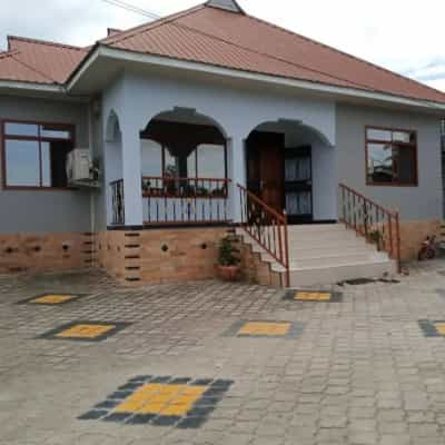 3 Bedrooms House for Rent in Kisasa, Dodoma 3 Bedrooms House for Rent in Kisasa, Dodoma
