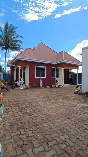 3 Bedrooms House for Sale in Chanika Masantula, Dar Es Salaam 3 Bedrooms House for Sale in Chanika Masantula, Dar Es Salaam