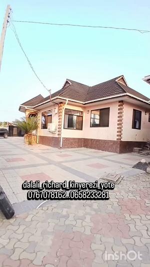 Nyumba ya vyumba vitano inapangishwa Tabata Kinyerezi Mwisho, Dar Es Salaam Nyumba ya vyumba vitano inapangishwa Tabata Kinyerezi Mwisho, Dar Es Salaam
