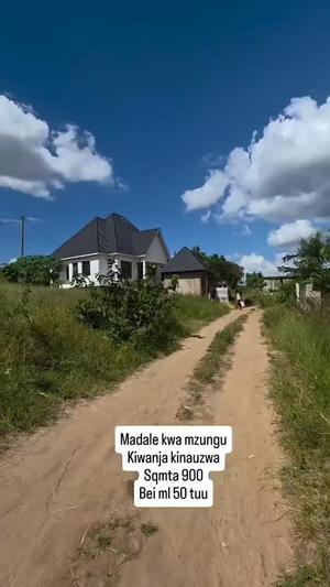 Kiwanja kinauzwa Madale Kwa Mzungu, Dar Es Salaam sqm 900