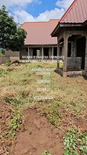 Nyumba ya vyumba vitatu inauzwa Kibamba Mbutu, Dar Es Salaam (1500 sqm)