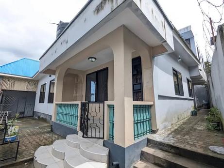 5 Bedrooms House for Rent in Kimara Korogwe, Dar Es Salaam