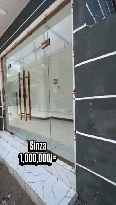 Duka linapangishwa Sinza, Dar Es Salaam