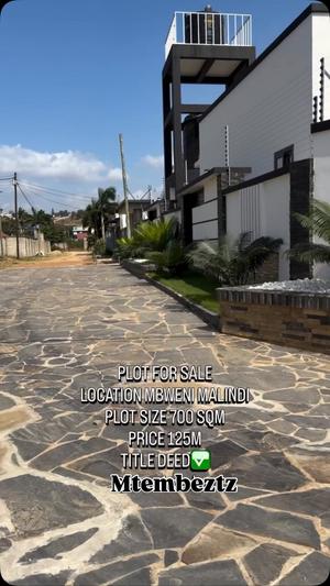 Kiwanja kinauzwa Mbweni Malindi, Dar Es Salaam (700 sqm) Kiwanja kinauzwa Mbweni Malindi, Dar Es Salaam (700 sqm)