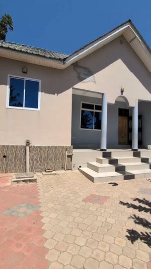 Apartment ya vyumba vitatu inapangishwa Buhongwa, Mwanza Apartment ya vyumba vitatu inapangishwa Buhongwa, Mwanza