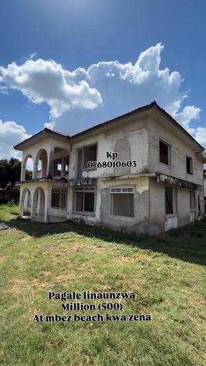 4 Bedrooms House for sale in Mbezi Beach, Dar Es Salaam 4 Bedrooms House for sale in Mbezi Beach, Dar Es Salaam