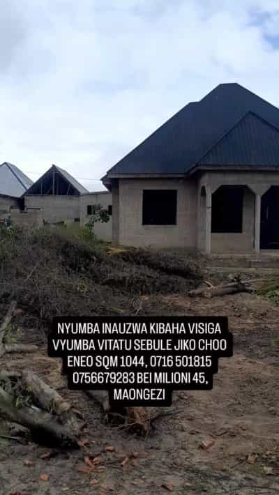 Nyumba ya vyumba vitatu inauzwa Kibaha, Pwani (1044 sqm)