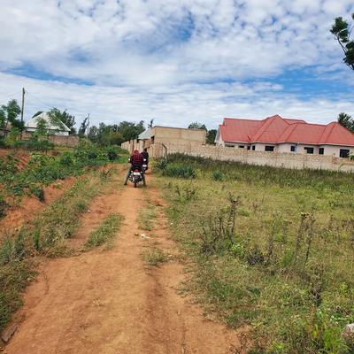 Kiwanja kinauzwa Buswelu, Mwanza sqm 1180 Kiwanja kinauzwa Buswelu, Mwanza sqm 1180