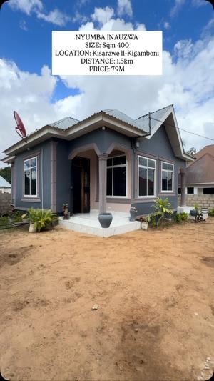 Nyumba ya vyumba vitatu inauzwa Kisarawe II, Kigamboni, Dar Es Salaam (400 sqm) Nyumba ya vyumba vitatu inauzwa Kisarawe II, Kigamboni, Dar Es Salaam (400 sqm)