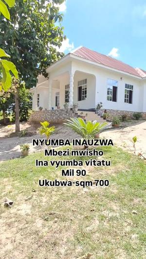 3 Bedrooms House for Sale in Mbezi Mwisho, Dar Es Salaam (700 sqm)