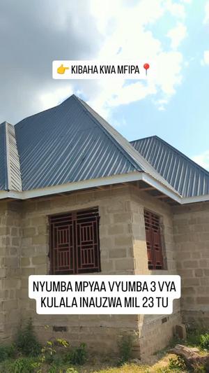 Nyumba ya vyumba vitatu inauzwa Kibaha Mfipa, Pwani (500 sqm) Nyumba ya vyumba vitatu inauzwa Kibaha Mfipa, Pwani (500 sqm)