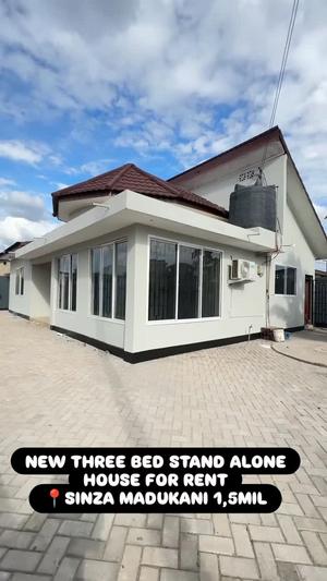 Nyumba/Apartment ya vyumba vitatu inapangishwa Sinza Madukani, Dar Es Salaam