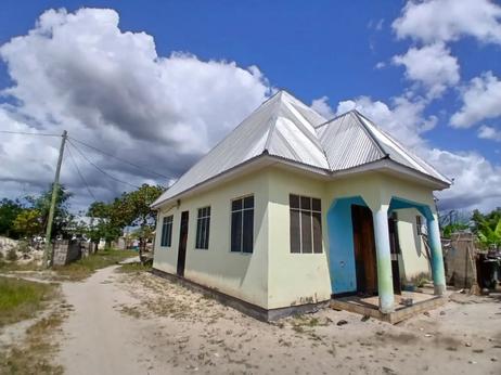 Nyumba ya vyumba vitatu inauzwa Chanika Mwisho, Dar Es Salaam Nyumba ya vyumba vitatu inauzwa Chanika Mwisho, Dar Es Salaam