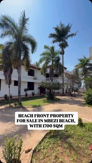 Nyumba ya vyumba vitano inauzwa Mbezi Beach Kwa Zena, Dar Es Salaam