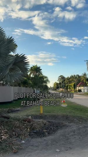 Residential Plot for Sale in Baharibeach, Dar Es Salaam (4900 sqm) Residential Plot for Sale in Baharibeach, Dar Es Salaam (4900 sqm)