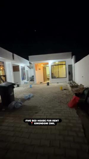 Nyumba ya vyumba vitano inapangishwa Kinondoni Ada Estate, Dar Es Salaam