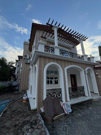 Villa (Furnished) ya vyumba vitano inapangishwa Mikocheni, Dar Es Salaam