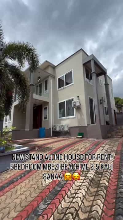 Nyumba ya vyumba vitano inapangishwa Mbezi Beach Masana, Dar Es Salaam
