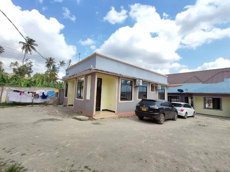 Apartment ya chumba kimoja inapangishwa Kimara Korogwe, Dar Es Salaam Apartment ya chumba kimoja inapangishwa Kimara Korogwe, Dar Es Salaam
