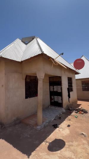 3 Bedrooms House for Sale in Kisesa, Mwanza (800 sqm) 3 Bedrooms House for Sale in Kisesa, Mwanza (800 sqm)