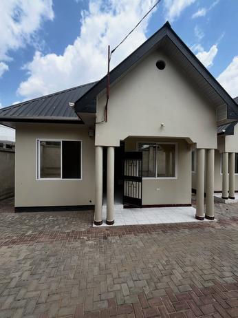 Nyumba ya vyumba viwili inapangishwa Goba Center, Dar Es Salaam