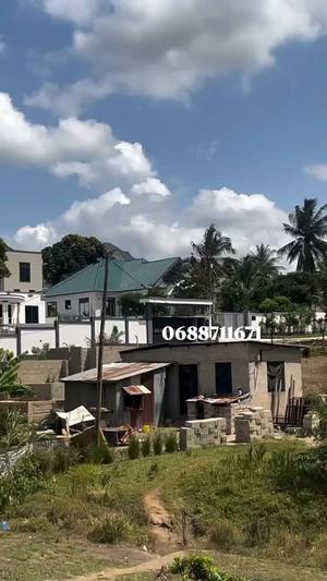 Kiwanja kinauzwa Goba Kula Ngwa, Dar Es Salaam (1100 sqm) Kiwanja kinauzwa Goba Kula Ngwa, Dar Es Salaam (1100 sqm)