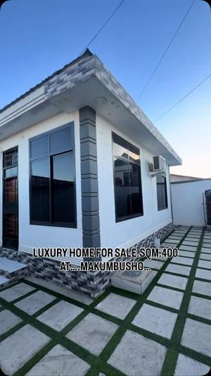 6 Bedrooms House for Sale in Makumbusho, Dar Es Salaam (400 sqm) 6 Bedrooms House for Sale in Makumbusho, Dar Es Salaam (400 sqm)