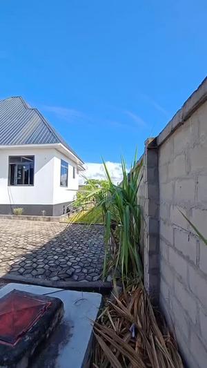 Nyumba ya vyumba vitatu inapangishwa Chanika Taliani Kigezi, Dar Es Salaam