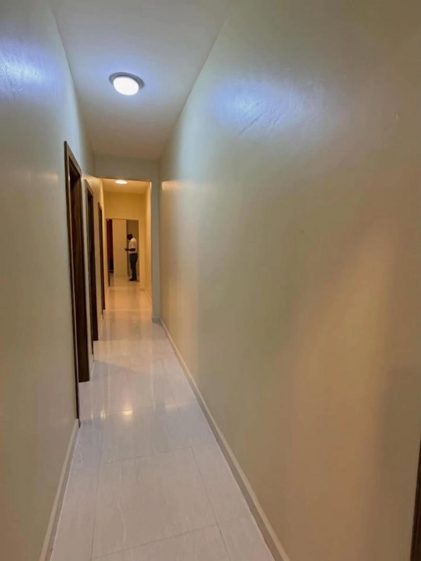 media -6 media -6