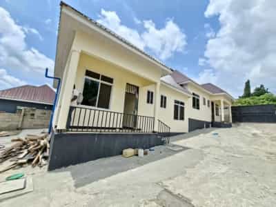 Apartment ya vyumba vitatu inapangishwa Kimara Temboni, Dar Es Salaam
