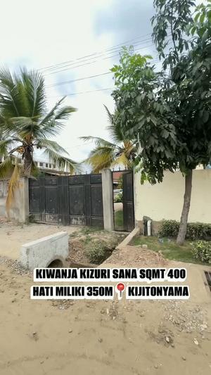 Kiwanja kinauzwa Kijitonyama, Dar Es Salaam (400 sqm) Kiwanja kinauzwa Kijitonyama, Dar Es Salaam (400 sqm)