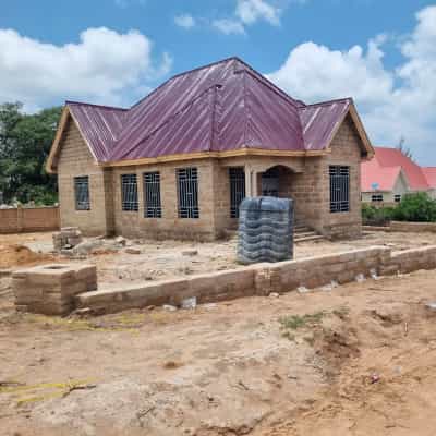 4 Bedrooms House for Sale in Iyumbu West, Dodoma (800 sqm)