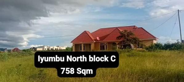 Kiwanja kinauzwa Iyumbu North, Dodoma (758 sqm) Kiwanja kinauzwa Iyumbu North, Dodoma (758 sqm)