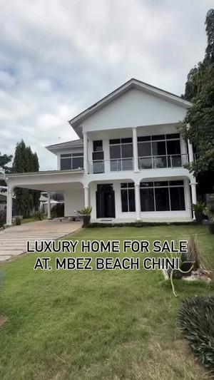 3 Bedrooms House for Sale in Mbezi Beach, Dar Es Salaam (950 sqm) 3 Bedrooms House for Sale in Mbezi Beach, Dar Es Salaam (950 sqm)