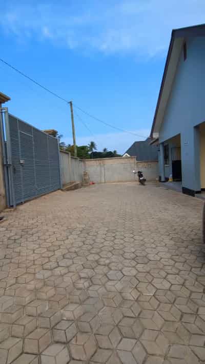 Apartment ya vyumba viwili inapangishwa Goba Centre, Dar Es Salaam