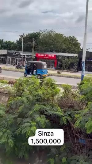 Duka linapangishwa Sinza, Dar Es Salaam