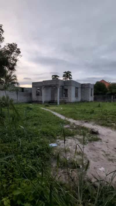 Nyumba ya vyumba viwili inauzwa Chanika Buyuni, Dar Es Salaam (899 sqm)