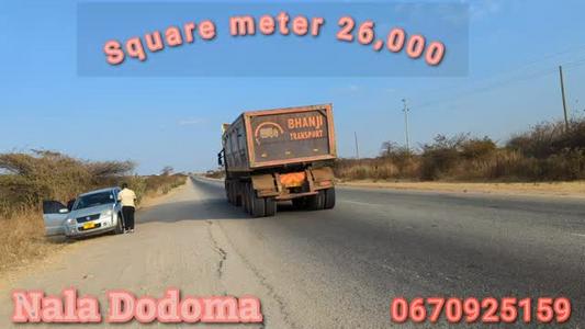 Kiwanja (Commercial Plot) kinauzwa Nala, Dodoma (2.6 acre) Kiwanja (Commercial Plot) kinauzwa Nala, Dodoma (2.6 acre)