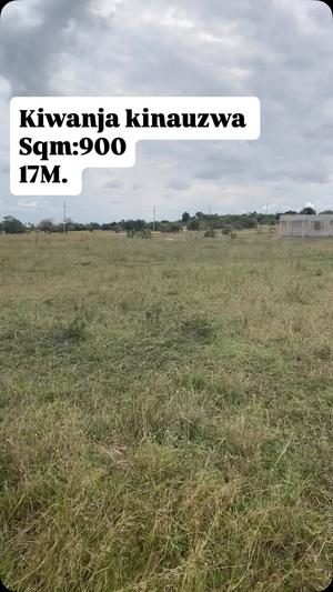 Kiwanja kinauzwa Kimbiji, Dar Es Salaam sqm 900 Kiwanja kinauzwa Kimbiji, Dar Es Salaam sqm 900