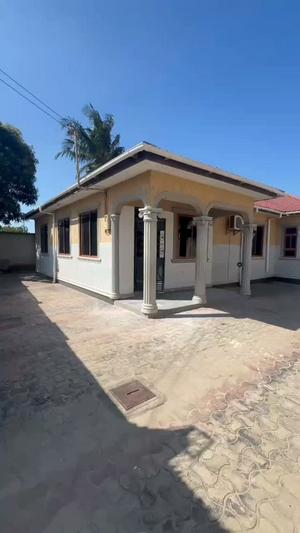 Nyumba ya vyumba vitatu inapangishwa Salasala Ushuani, Dar Es Salaam